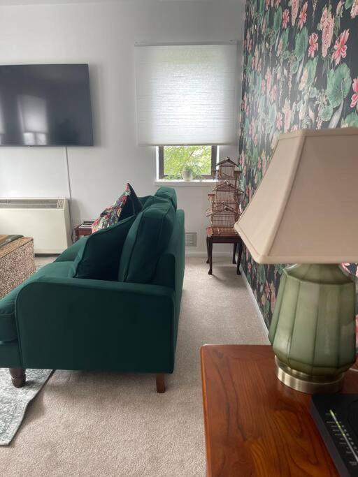 Luxury Spacious 2 Bed Apartment Shilton  Exterior photo